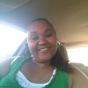 Meet your Posher, Charlotte